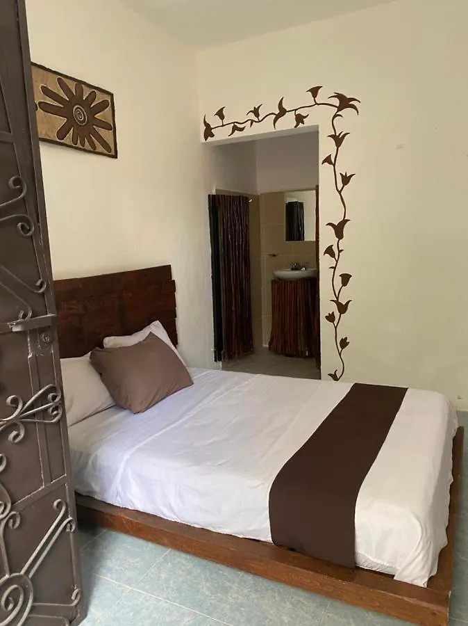 Hotel Casa De Luz פלאייה דל כרמן מקסיקו