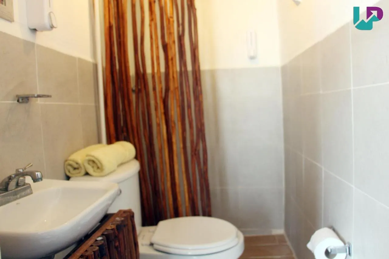 Hotel Casa De Luz פלאייה דל כרמן